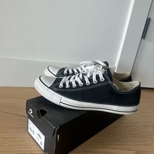 Converse Men's Black Sneakers